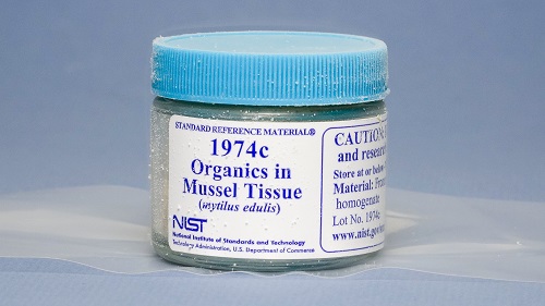 Organics in Mussel Tissue (Mytilus edulis)