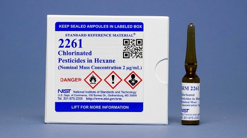 Chlorinated Pesticides in Hexane (Nominal Mass Concentration 2 µg/mL)